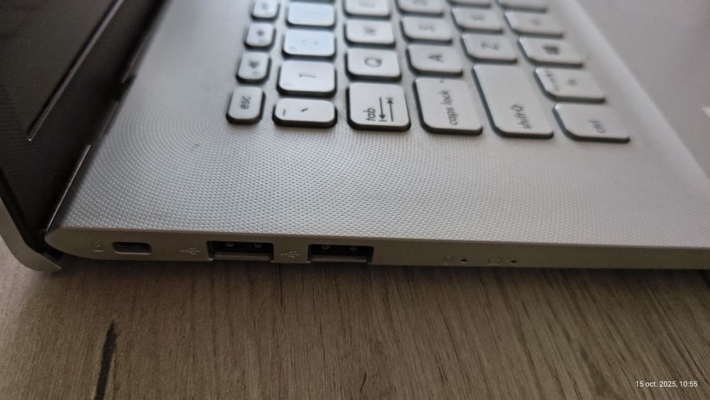 Laptop 17 asus preț 1000 lei