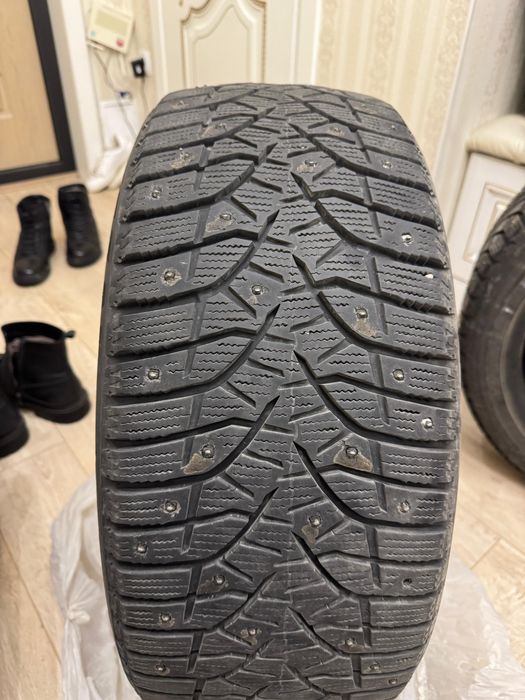 Продается зимние шины