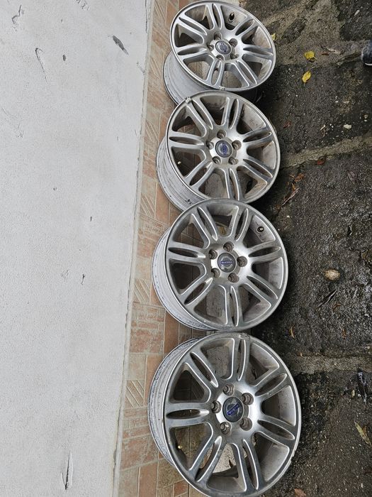 Jante R16 de Volvo