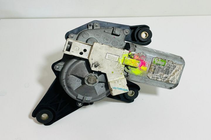 Motoras  Valeo stergator haion 8200153458 Renault Megane a 2-a genera