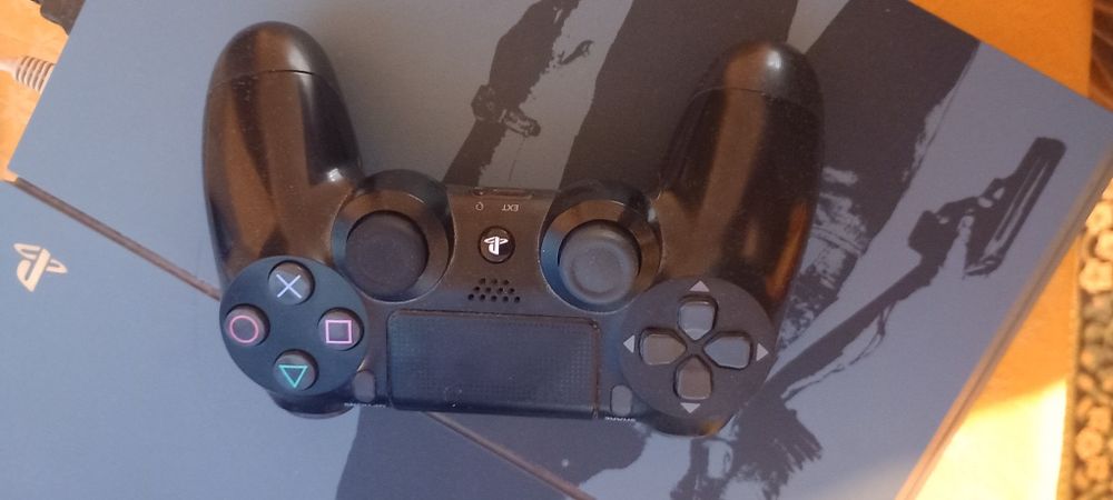 Playstation 4 Limited Edition