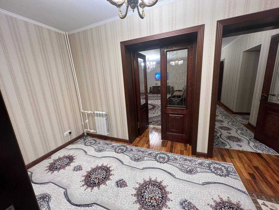 Срочно сдается в аренду 5 комнатная квартира в центре Ташкента