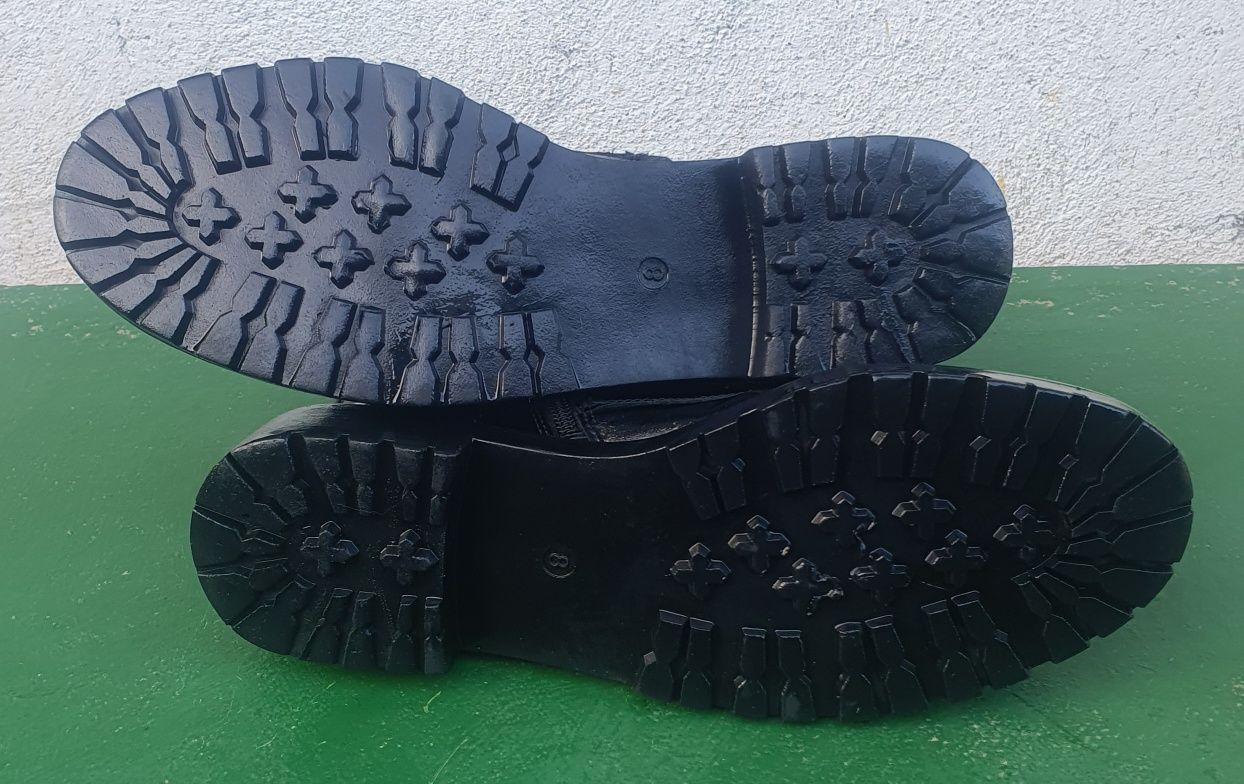 Cizme dama piele lacuita nr.40