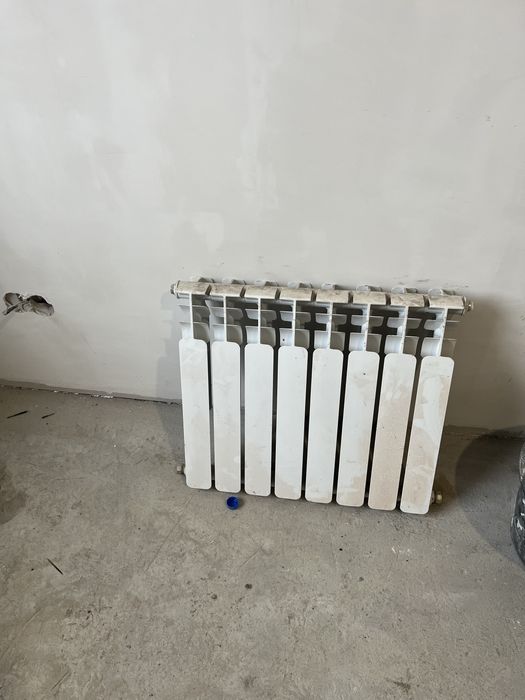 Продам батареи 8, 10, 12 секций