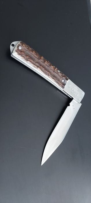 Briceag ascutit bine/cutit/brisca ascutita