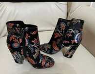 Botine Guess, mărimea 35, noi, cu eticheta