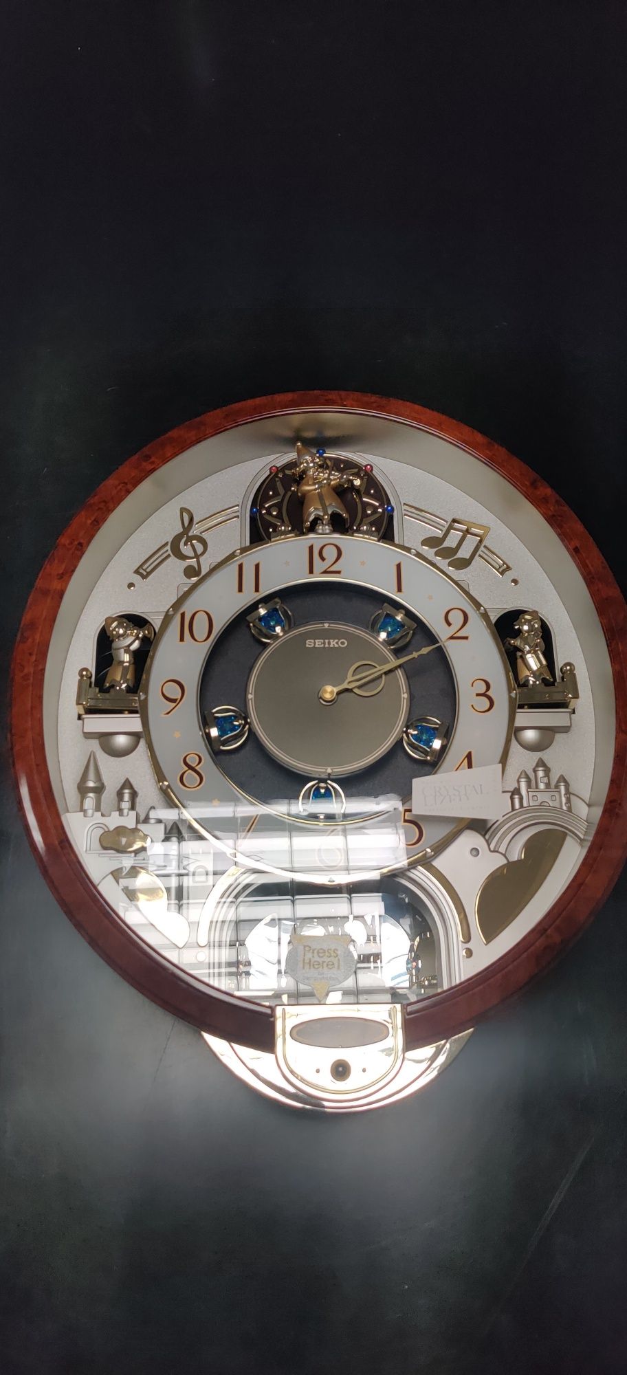 SEIKO melodies in motion
