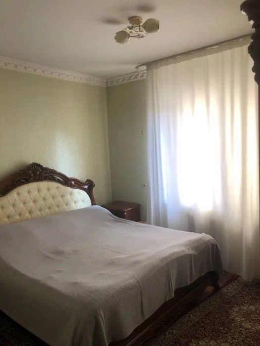 Срочно продается 4/1/9 квартира в Шайхонтуре 97м² 109.000$