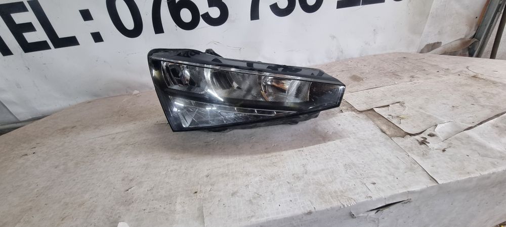 Far dreapta skoda scala