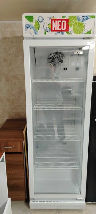 Хладилна витрина Нео