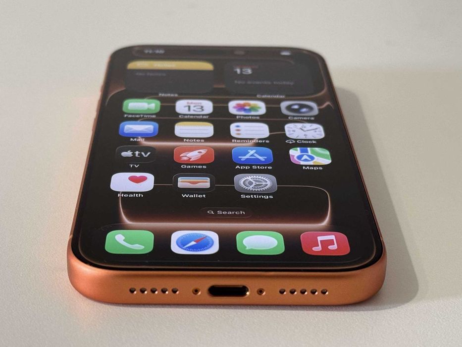 Бартер! iPhone 17 Pro Orange (Оранжев) Физическа Сим.