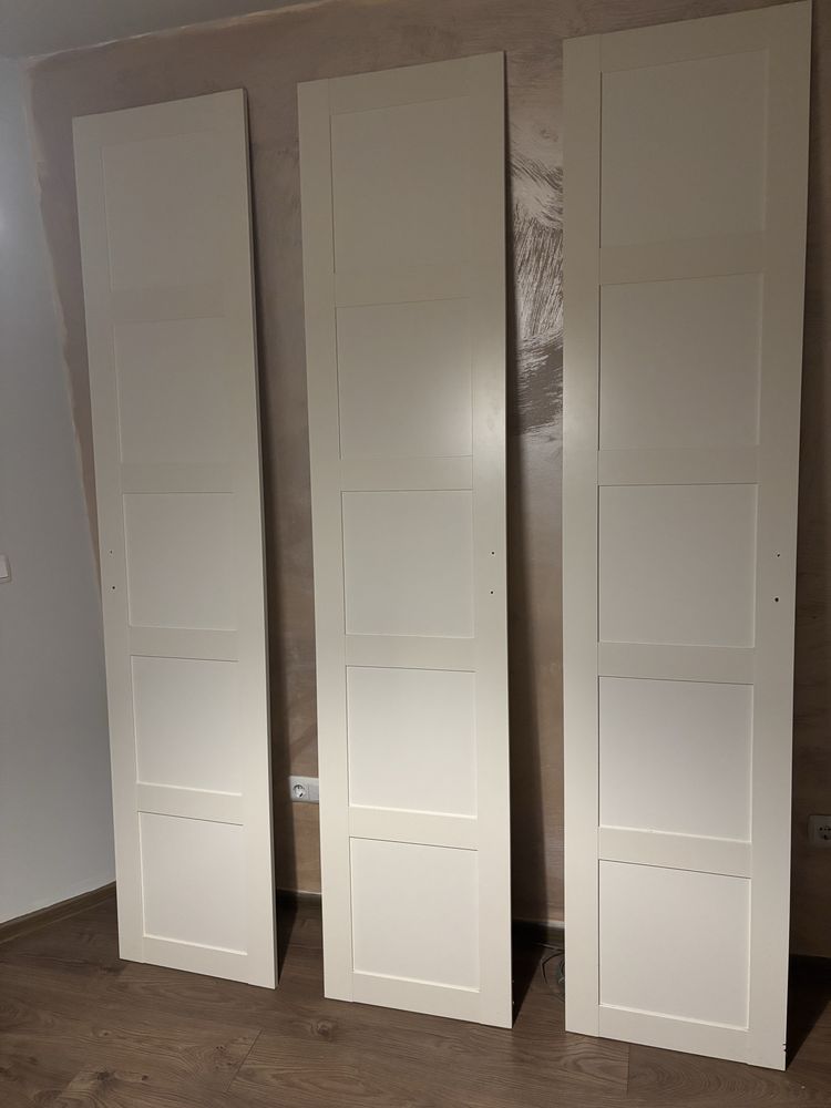Врати за гардероб Ikea pax бели 50см/229см