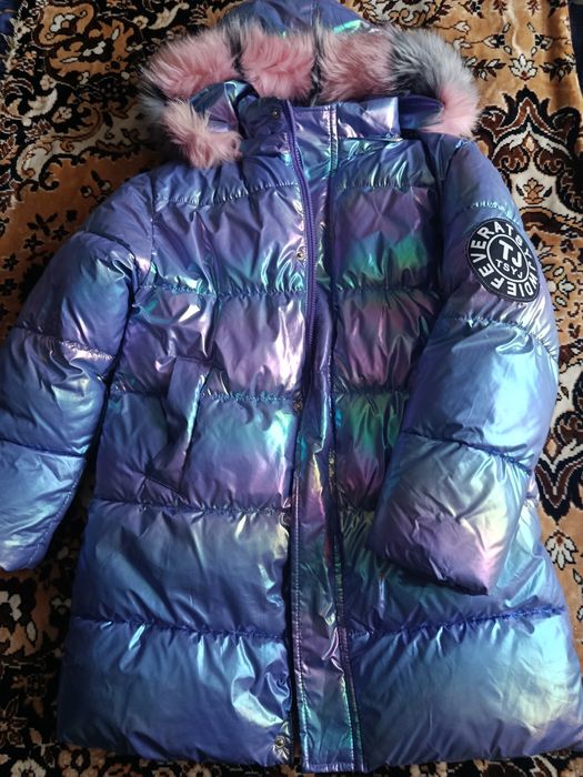 Продам куртку зима р 152 на 9-11 лет