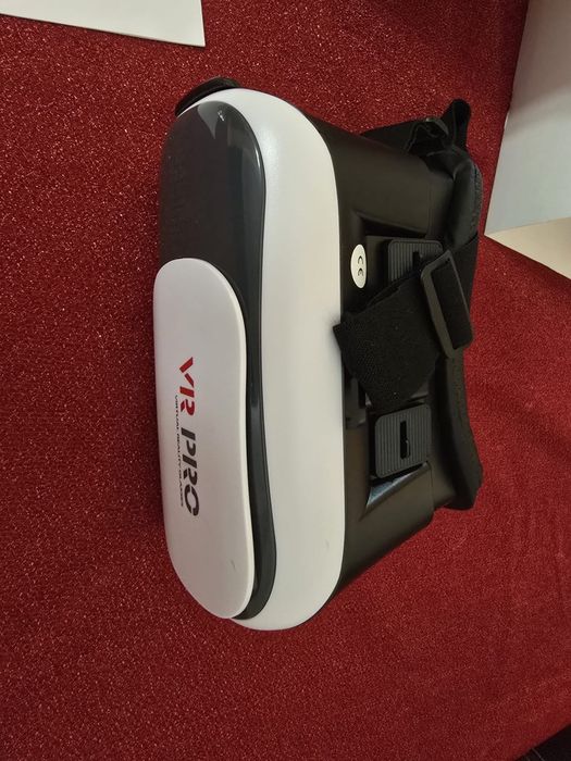 Ochelari VR pro noi
