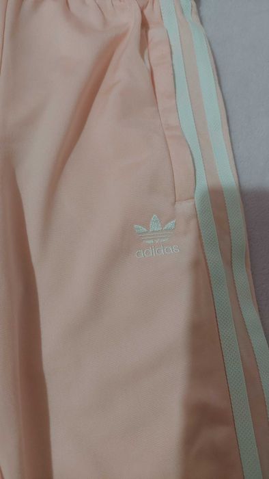 Детско долнище Adidas 6-7 години оригинално