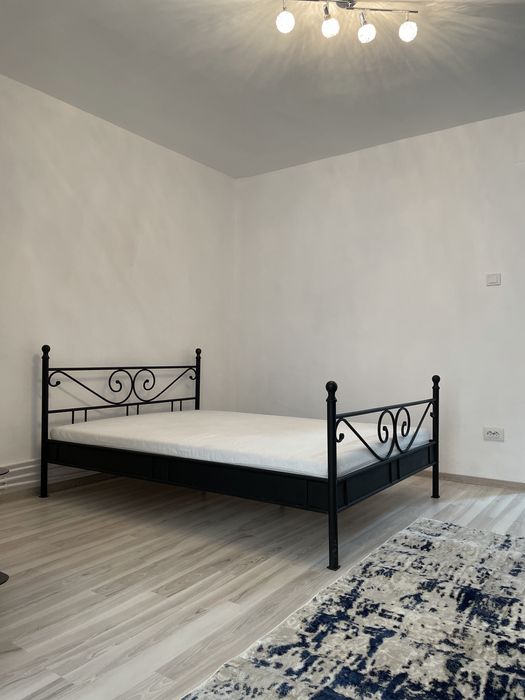 Garsoniera de vanzare, et. 1, Centru - Cugir