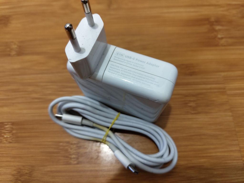 Incarcator Original Apple iPhone MacBook iPad USB-C 61W