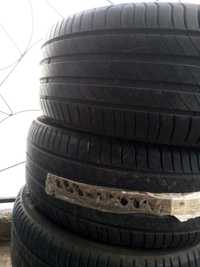 Летни гуми 4 броя,за автомобил,с марка "Michelin"-R 18 ,255/45.