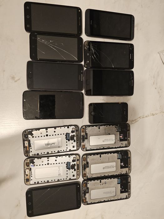 Lot 15 telefoane Mototola G5/G6 , Samsung J3/J5 2017