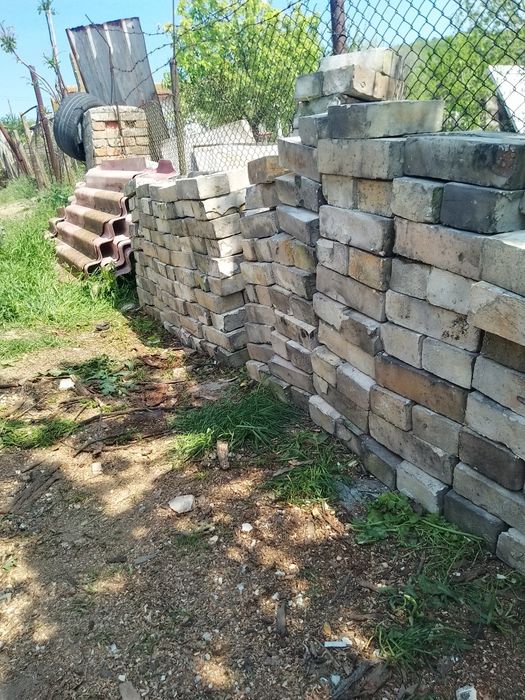 Огнеупорни тухли и плочи 1,20 за бр