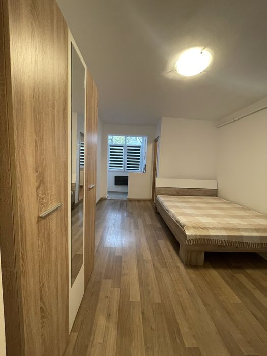 Inchiriez apartament cu o camera