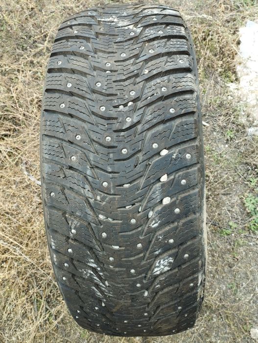 Резина 215/55/17