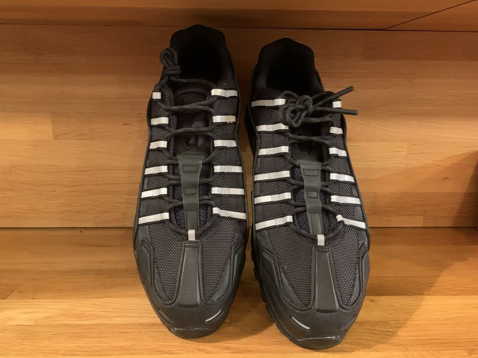 Чисто нови маратонки Nike 48 номер