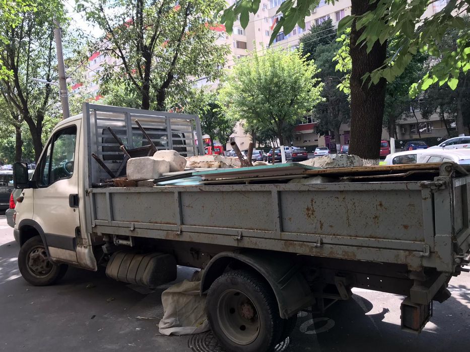 Transport moloz Evacuare moloz Debarasare apratamente Evacuare mobila