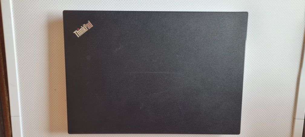 Vând Lenovo L480 i7