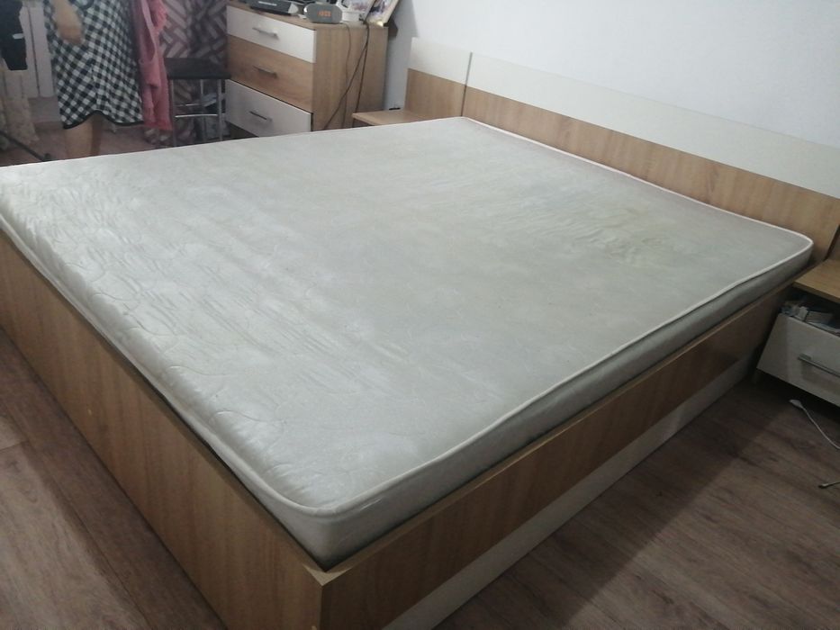 Продам кровать двухспалка