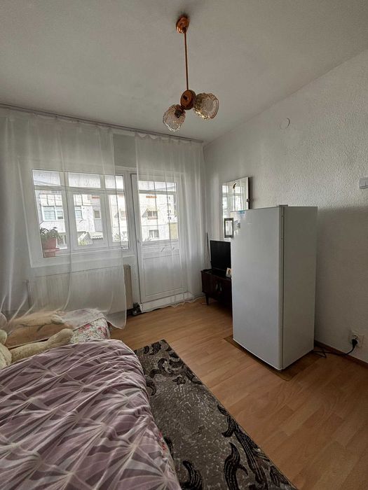 Apartament 3 camere decomandat+ 2 balcoane