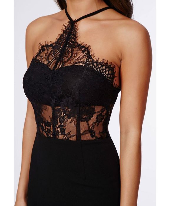 Рокля на марката ASOS
