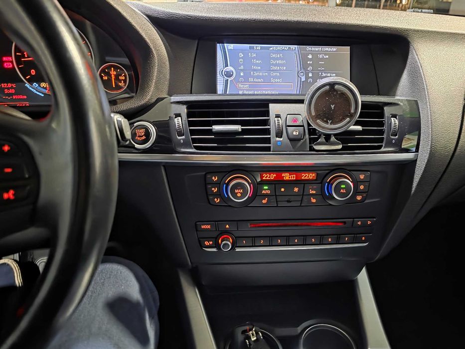 Vand BMW X3 xDrive20d (F25) din 2013 - stare impecabila
