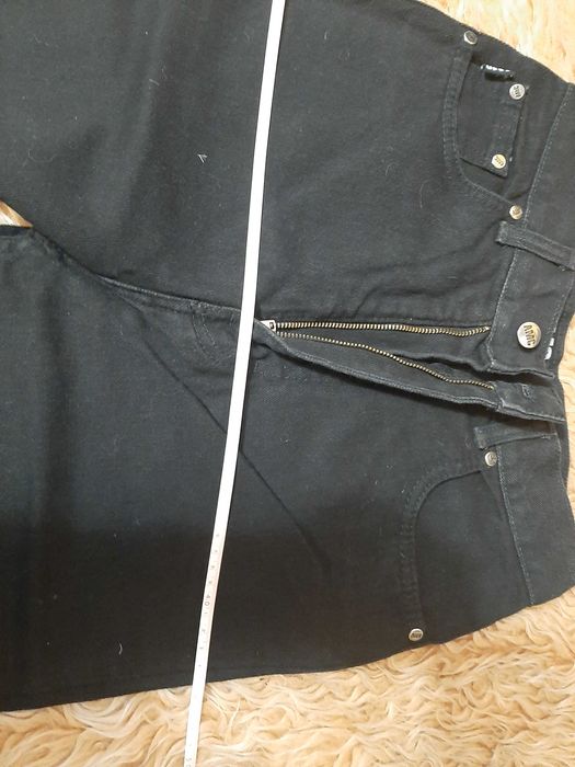 Blugi originali cu talie înaltă AMC (NOI)