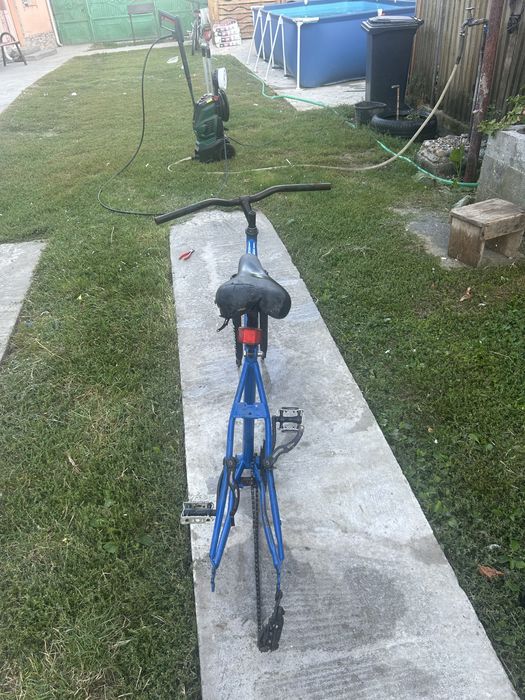 Vand cadru de bicicleta in stare foarte bună