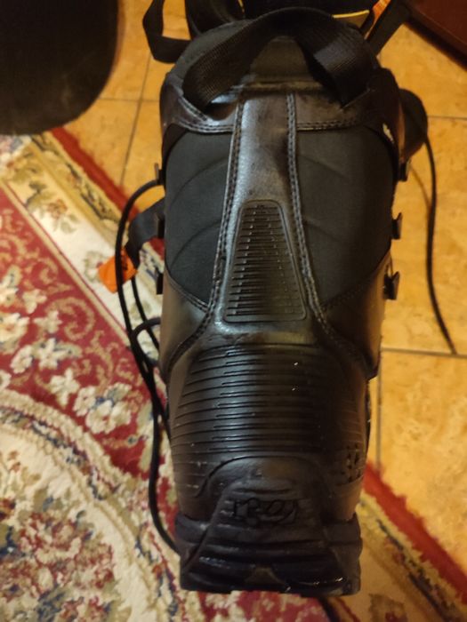 Vand snowboard rossignol circuit 145 cu boots 32 (thirty two)