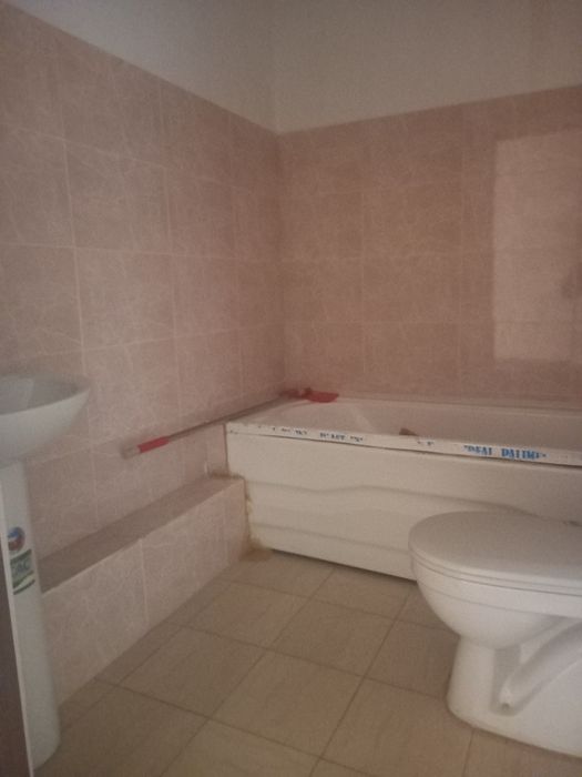 Ijaraga beriladi. 200$