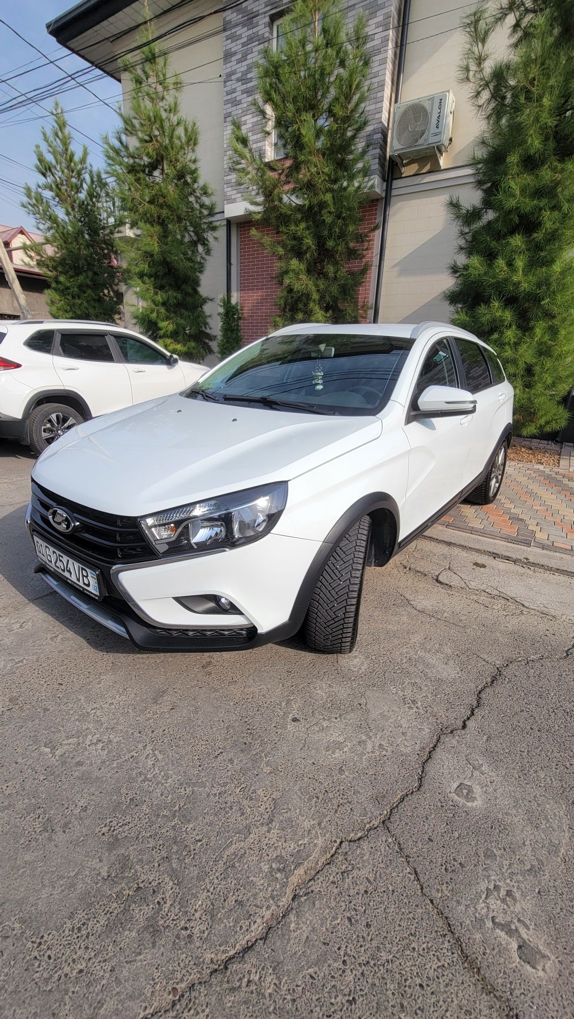 LADA Vesta SW Cross 2022