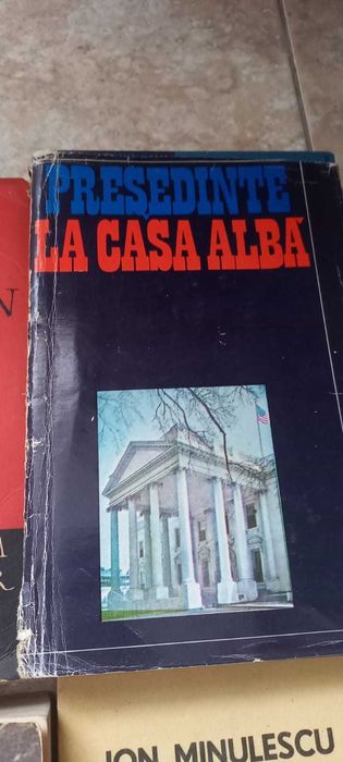 Carti istorice romanesti/internationale