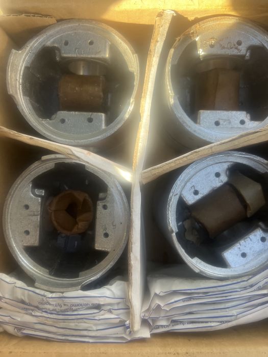 Set motor ARO BRASOV