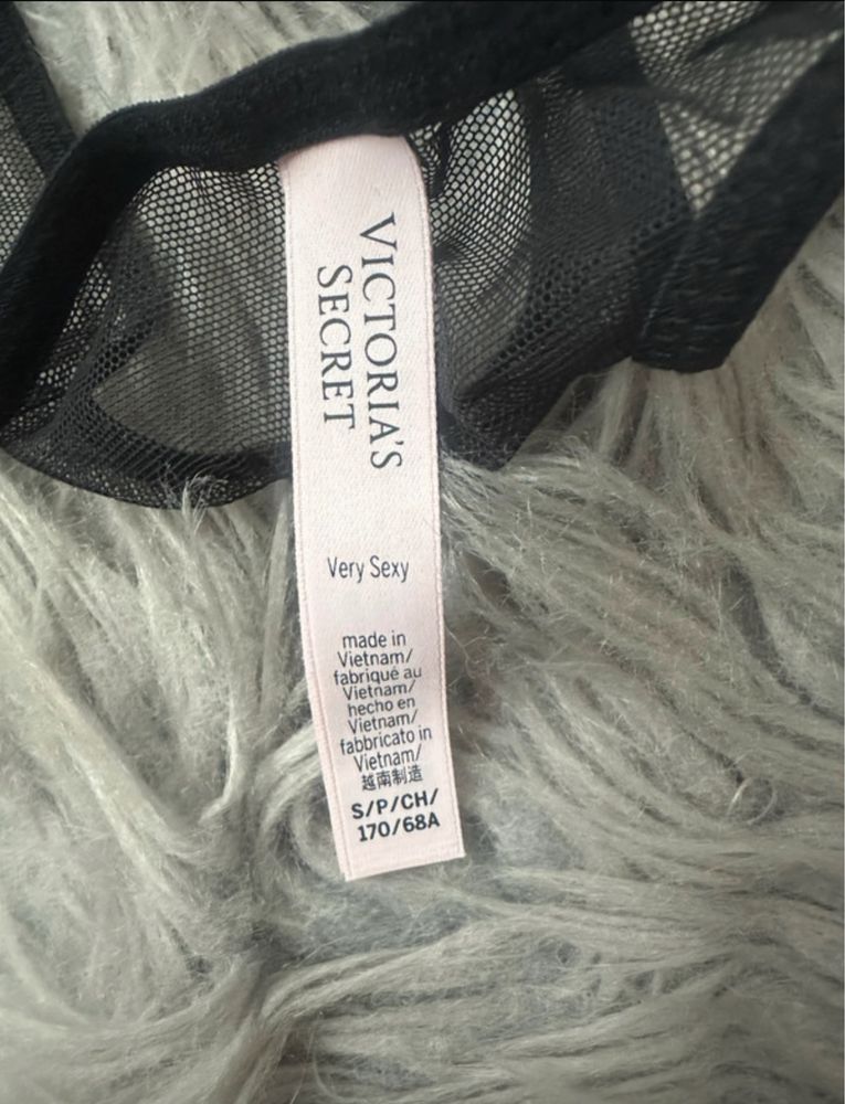 Set Victoria's Secret