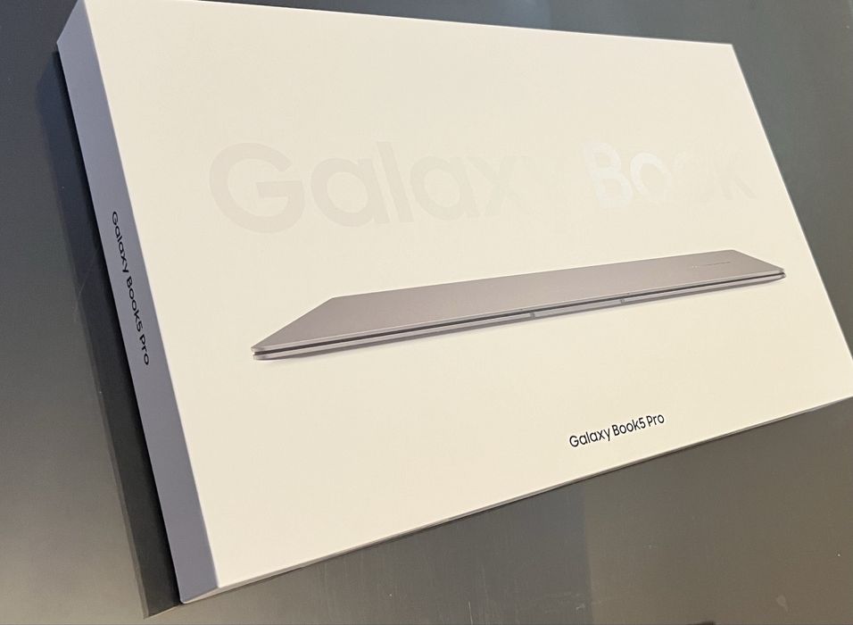 Samsung Galaxy Book5 PRO Sigilat ! AI i7 Ultra 512GB 16GB 15,6”