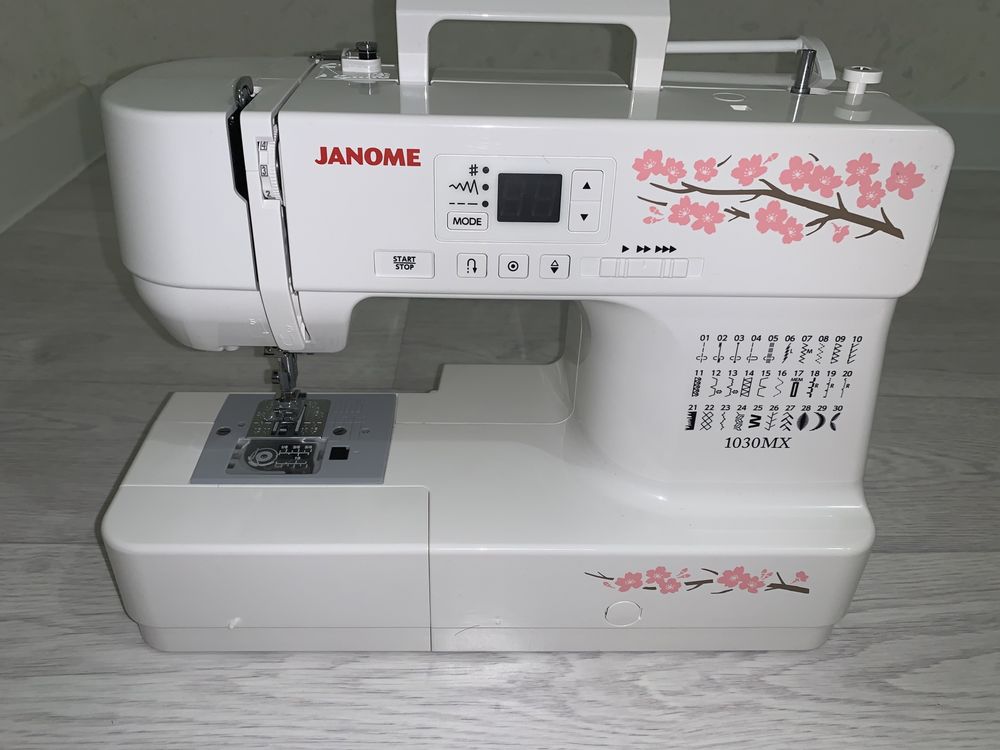 Швейная машинка JANOME 1030X