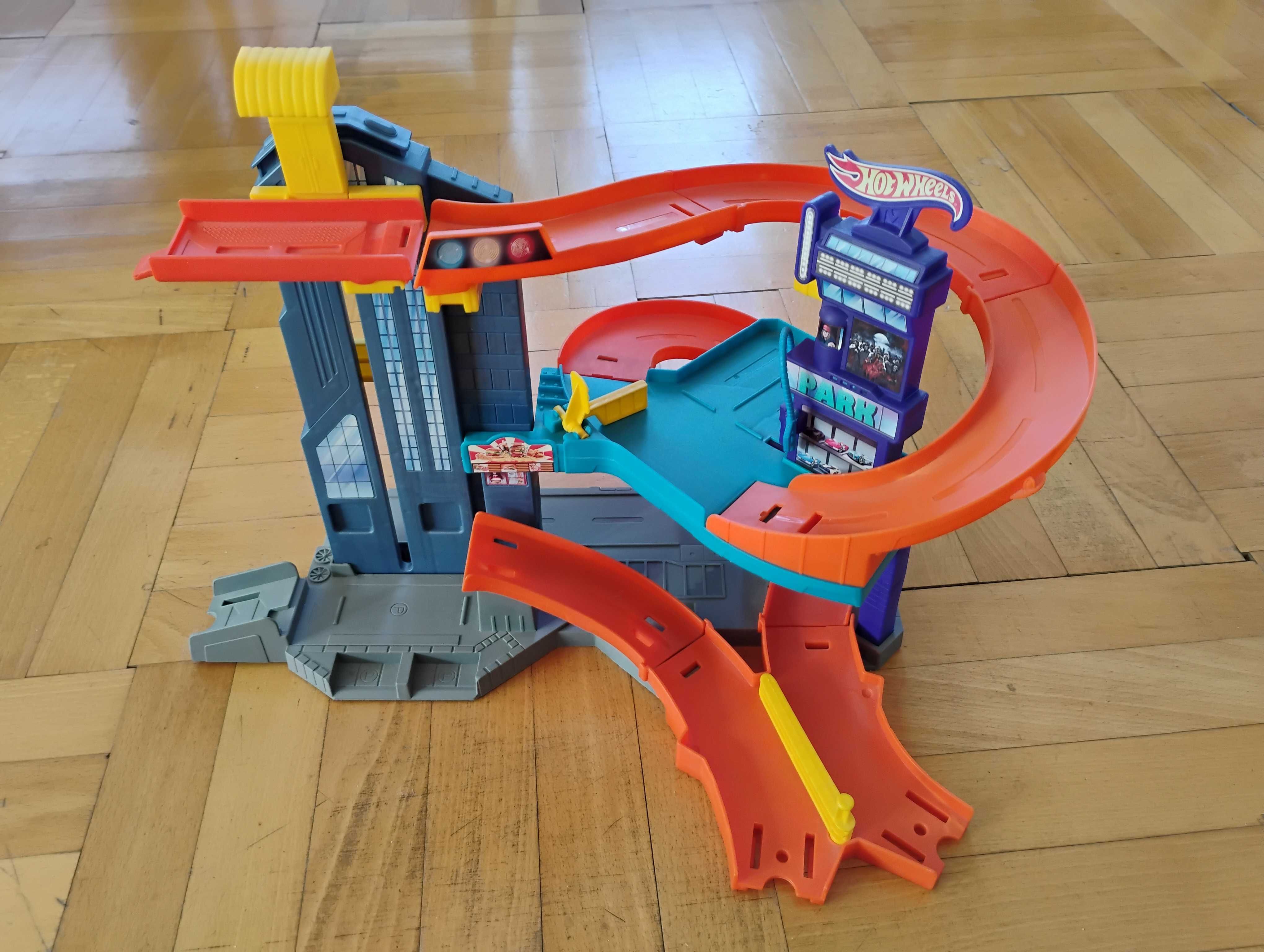 Hot wheels писти / части / елементи