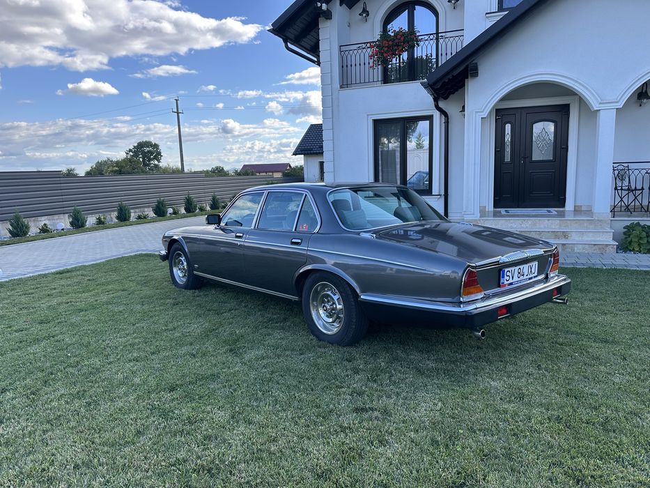 Jaguar daimler duble six 1984 5.3 HE inmatriculat istoric