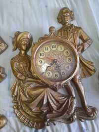 Часы скульптура и сувенирные вещи
