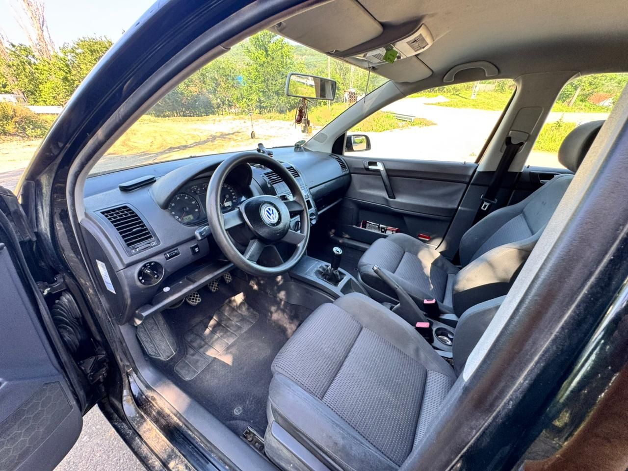 Vând Volkswagen polo