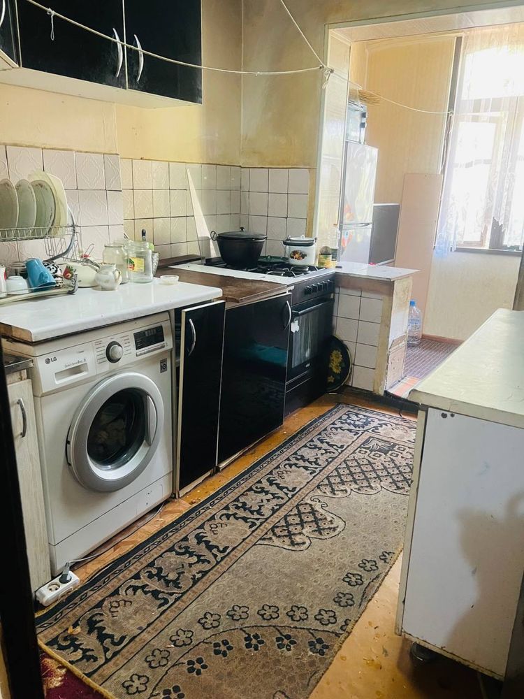 Срочно продается 2х ком.кв 10-м.район