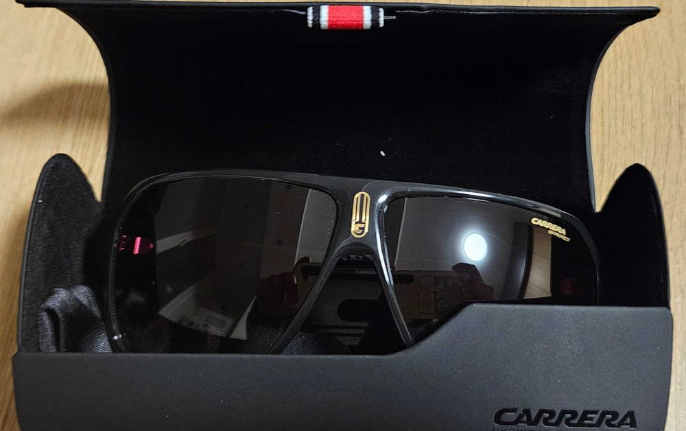 Чисто нови слънчеви очила Carrera