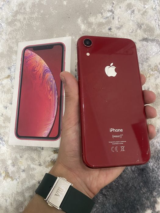 Продам Айфон XR 128gb